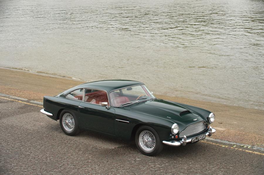  Aston Martin DB4 (Series II) 1960 года  (WW) (фото 18 из 37)